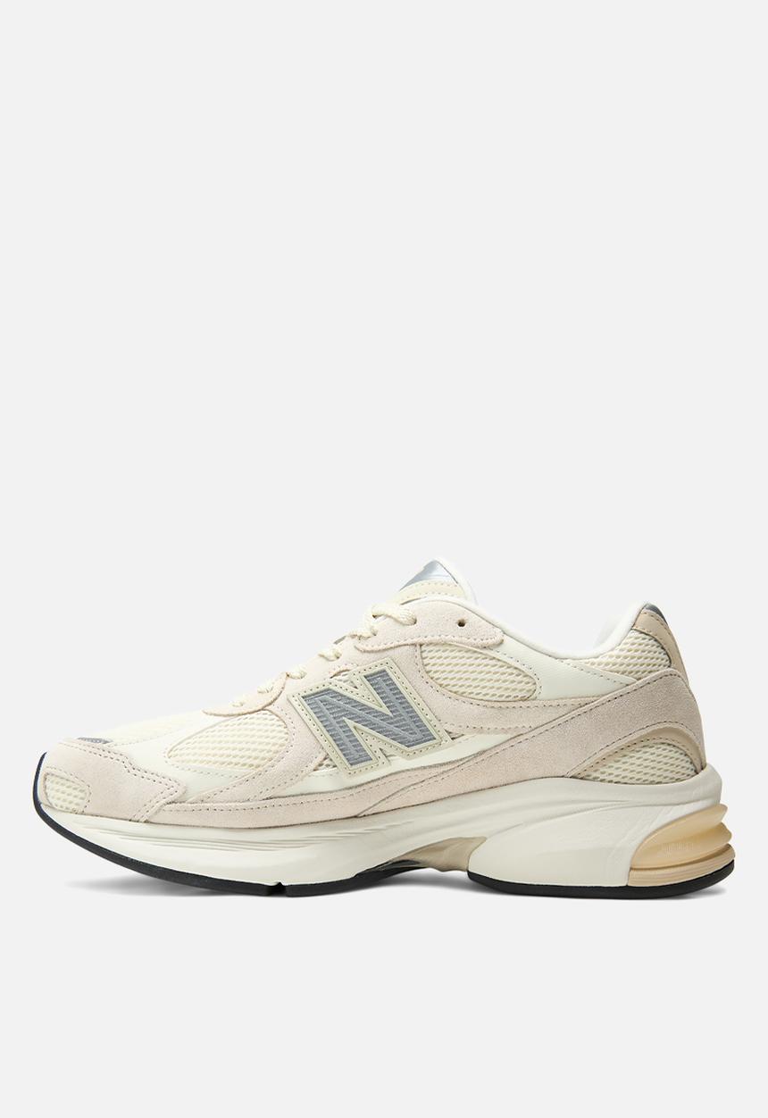New Balance  - U2010V1