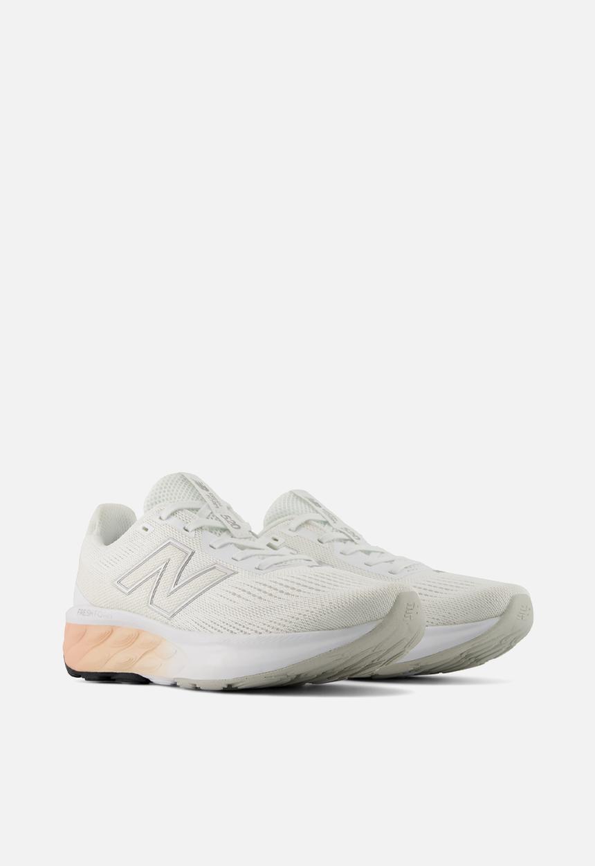 New Balance  - Fresh Foam 520 v9