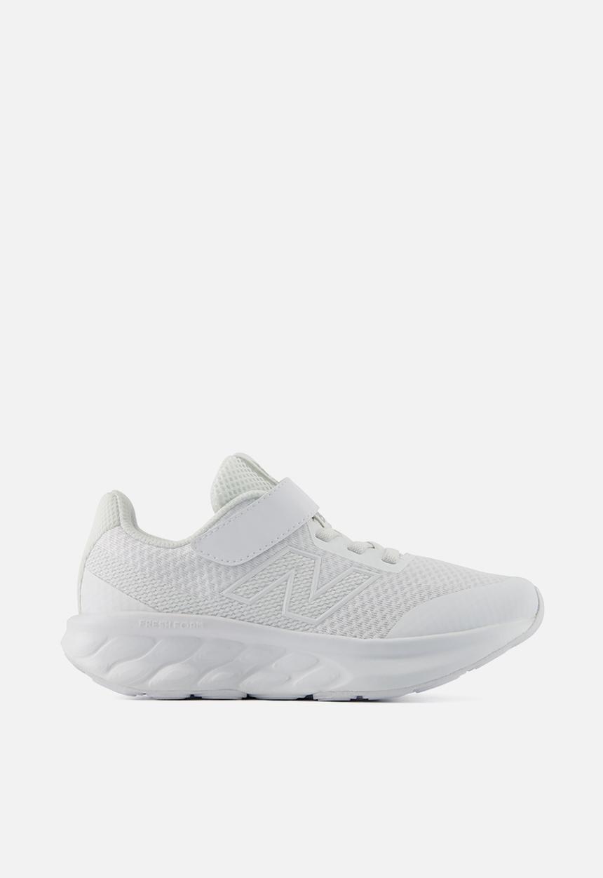 New Balance  - 520 pre school