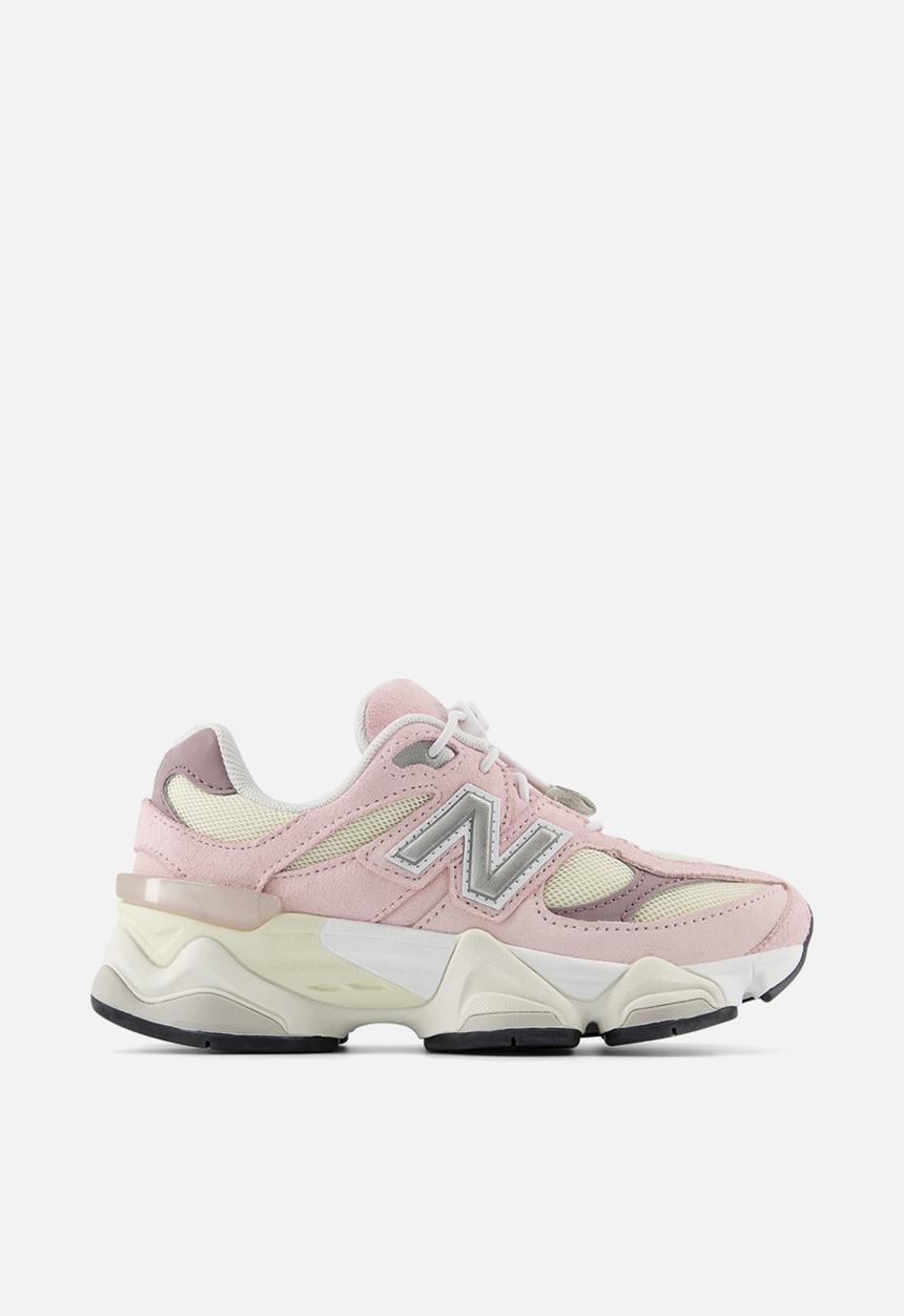 New Balance  - 9060 pre school