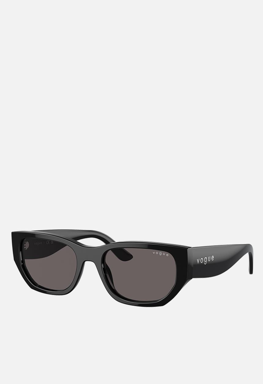 Vogue Eyewear - Vogue Eyewear 0VO5586S 53 Rectangle - Black