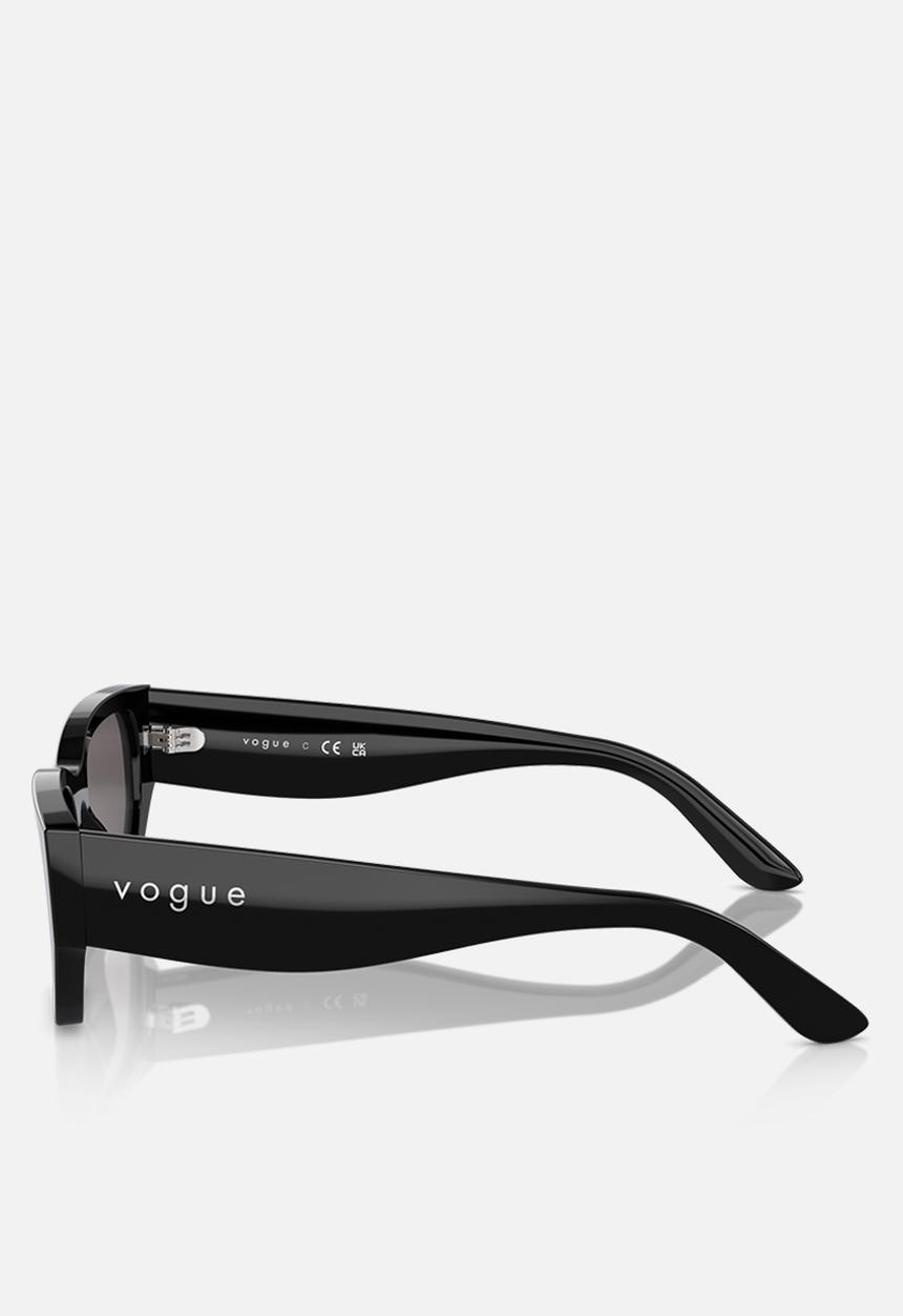 Vogue Eyewear - Vogue Eyewear 0VO5586S 53 Rectangle - Black