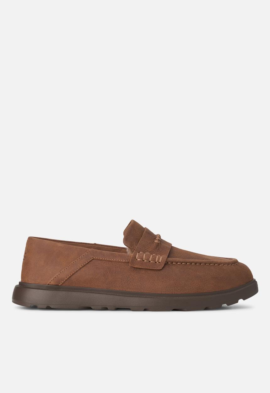 UGG® - Shep Penny Loafer - Chestnut