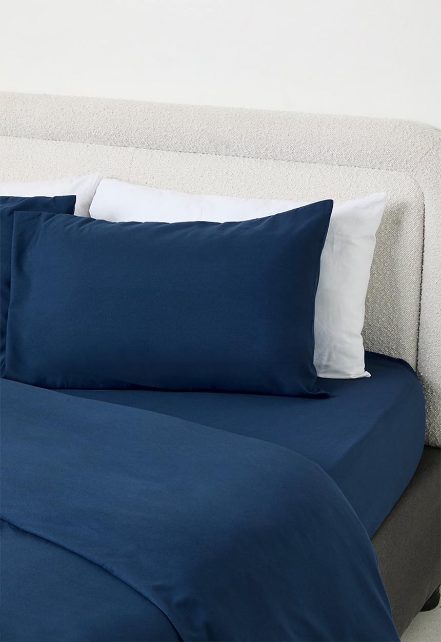 Sixth Floor - Recycled microfibre fitted sheet - Navy Peony