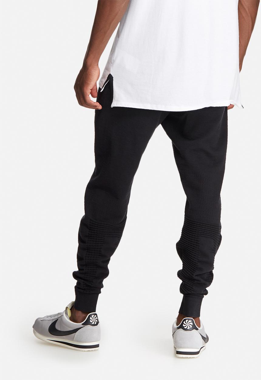 Nike - Tech knit pants