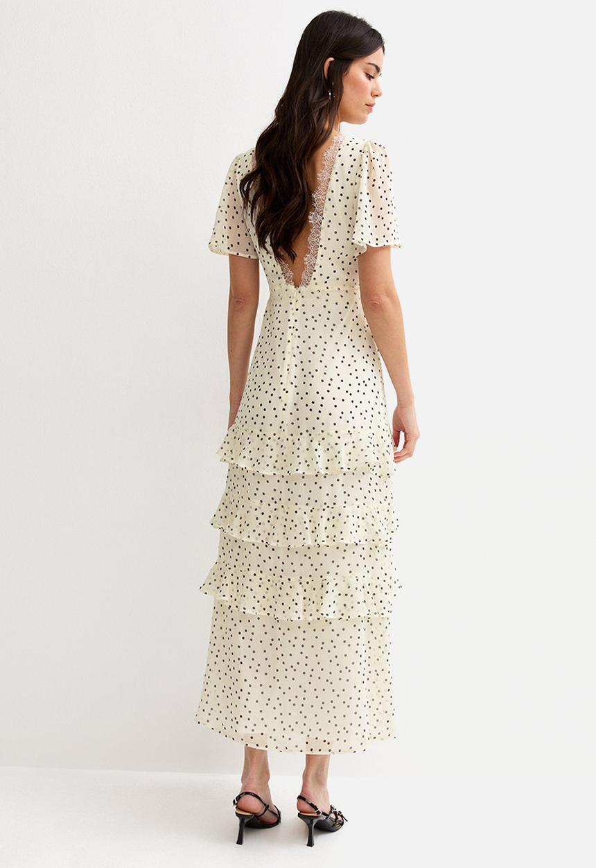 New Look - Spot chiffon tier tea maxi dress - cream