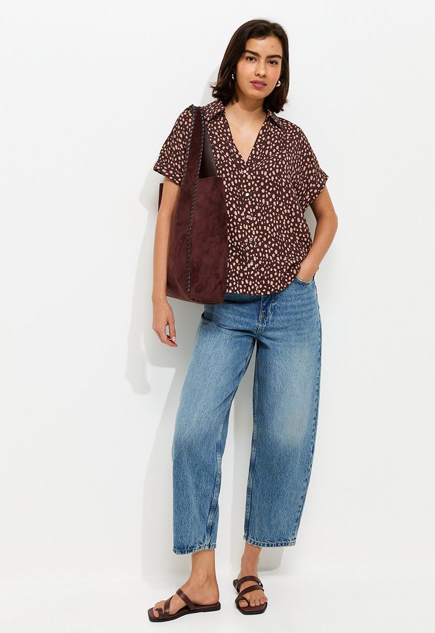 New Look - Relaxed Spot Print Short Sleeve Shirt - Brown