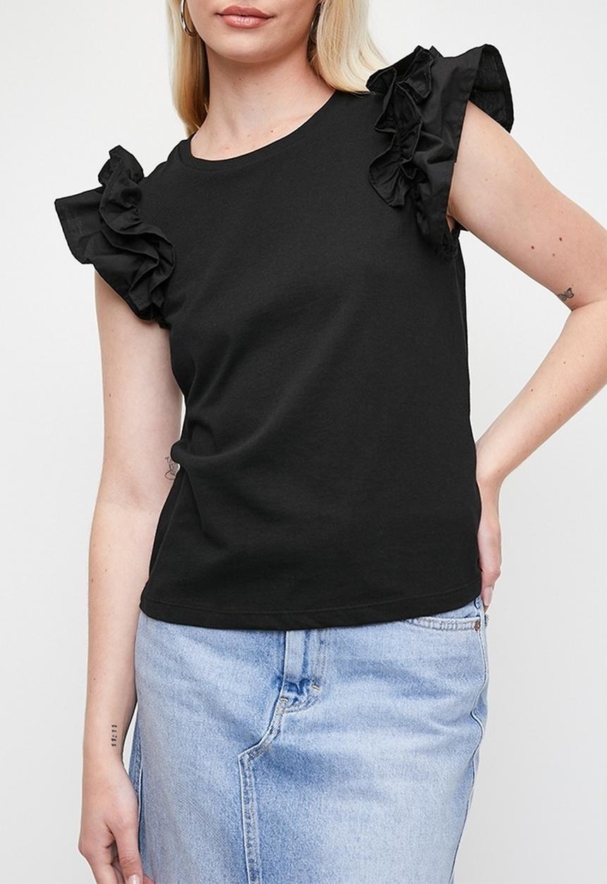 MILLA - Ruffle Top - Black