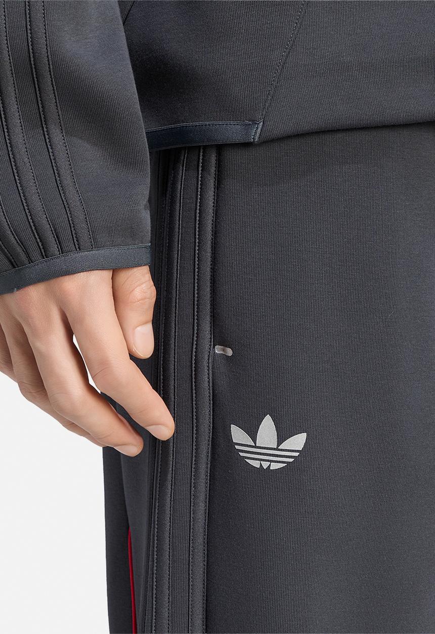 adidas Originals - Liverpool FC  Tee Trackpant - Carbon