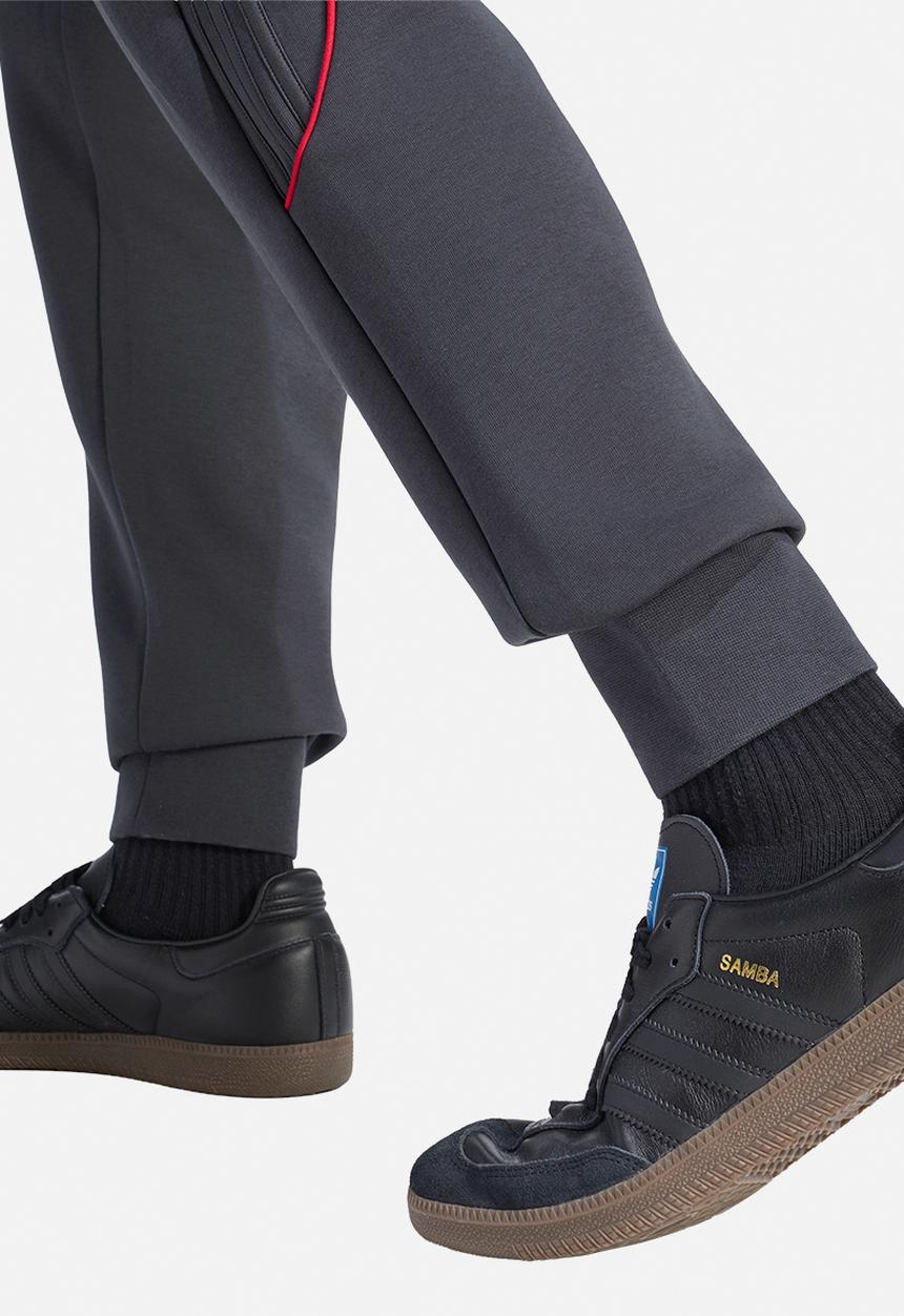adidas Originals - Liverpool FC  Tee Trackpant - Carbon