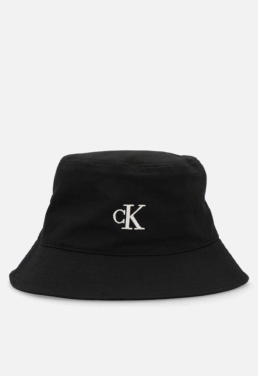 Calvin Klein - Small monogram bucket hat - black