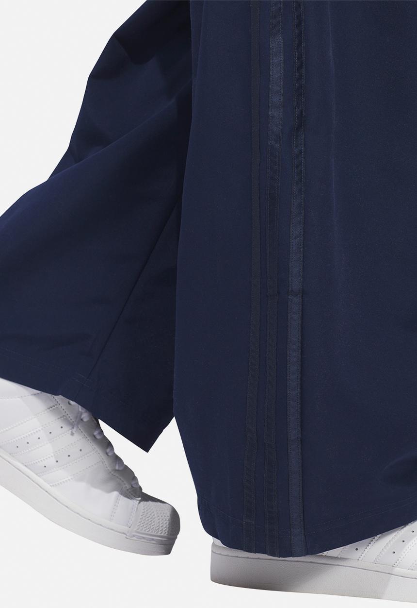 adidas Originals - Originals Woven Barrel Pant - Navy Blue
