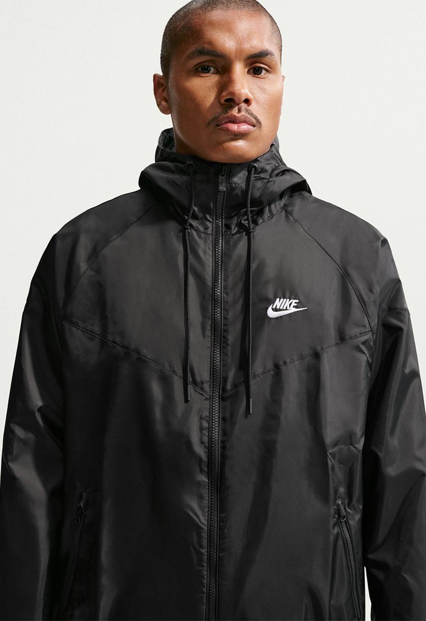 Nike - M nsw he wr hooded woven jacket - black & white