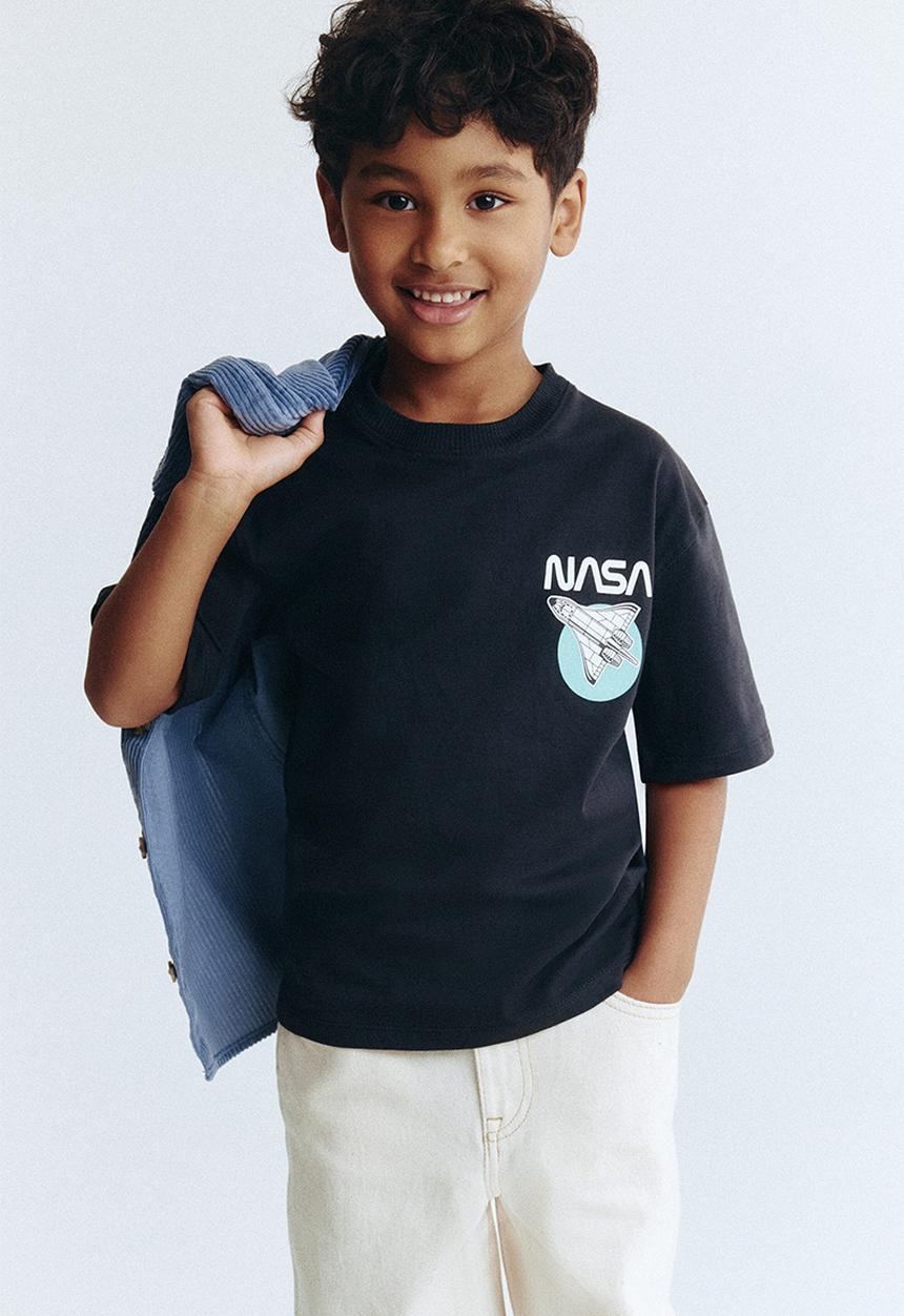 H&M - Printed T-shirt - black/nasa