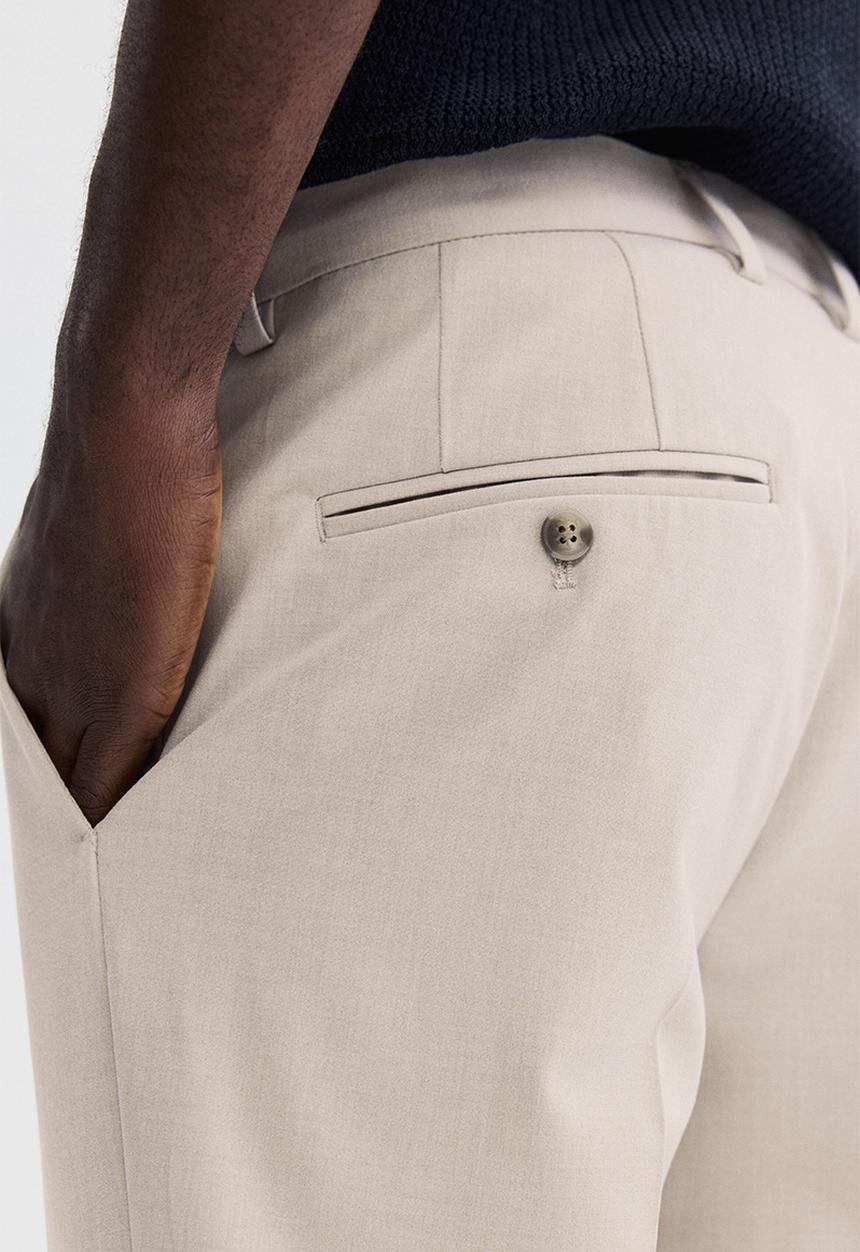H&M - Slim fit tailored trousers - beige