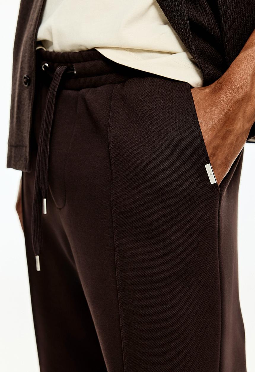 H&M - Regular fit tailored joggers - dark brown