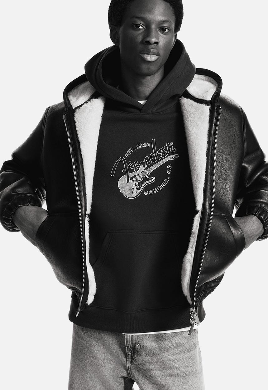 H&M - Loose fit printed hoodie - black/fender