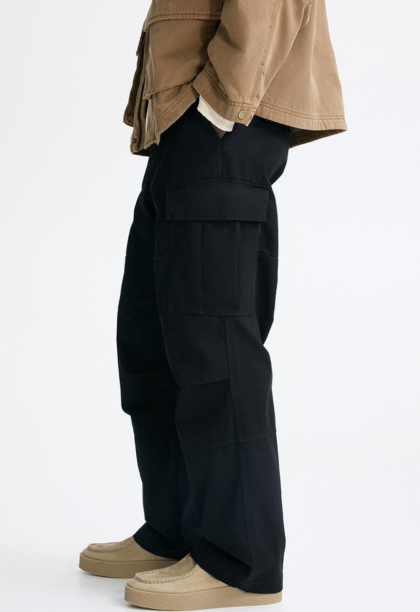 H&M - Relaxed fit cotton cargo trousers - black