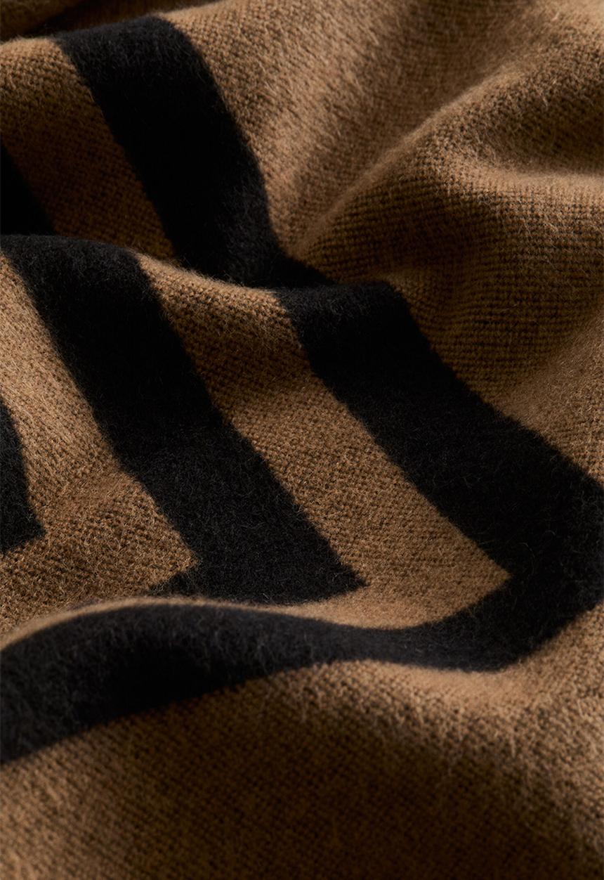 H&M - Patterned blanket - dark beige