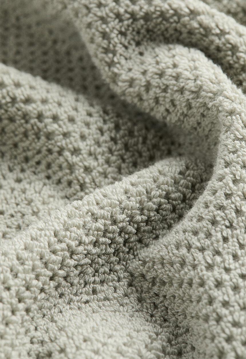 H&M - Cotton terry bath towel - sage green