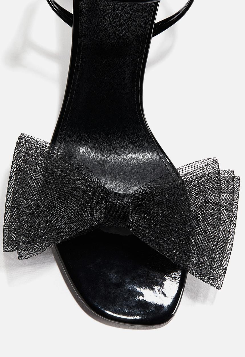 H&M - Heeled strappy sandals - black