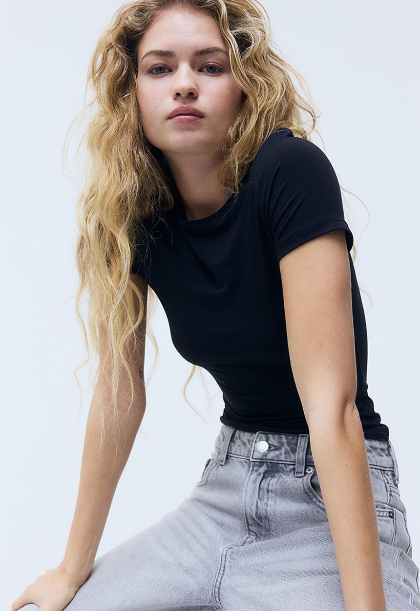 H&M - Fitted T-shirt - black