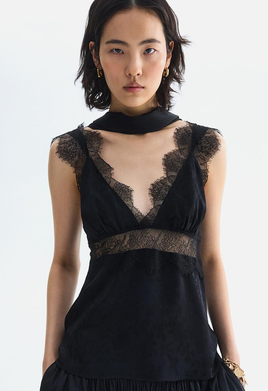 H&M - Lace-detail top - black