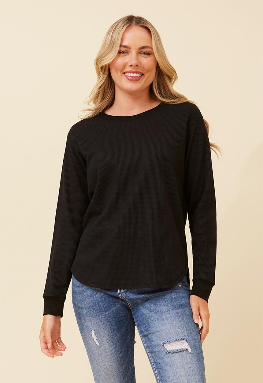 Stella Morgan - Long Sleeve Scoop Hem Waffle Knit Top - Black