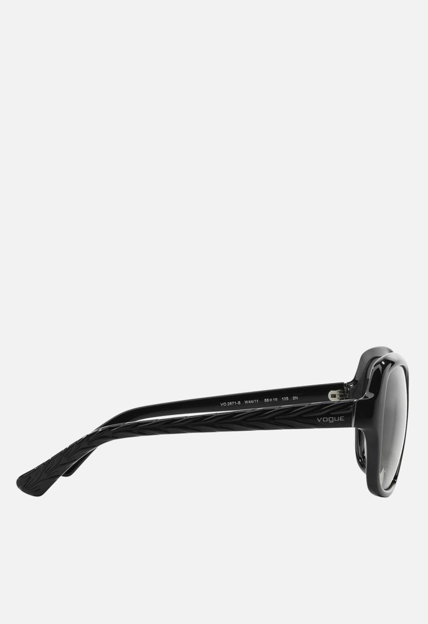 Vogue Eyewear - Oversized sunglasses - black