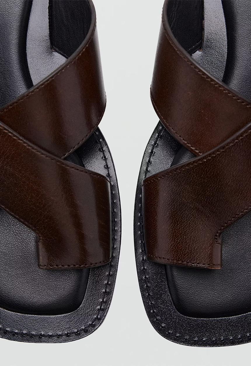 MANGO - Praga toe post slide - dark red