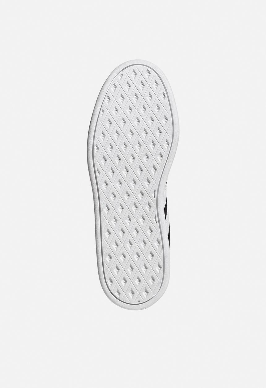 adidas Performance - Breaknet Sleek J - Core Black/Ftwr White/Core Black