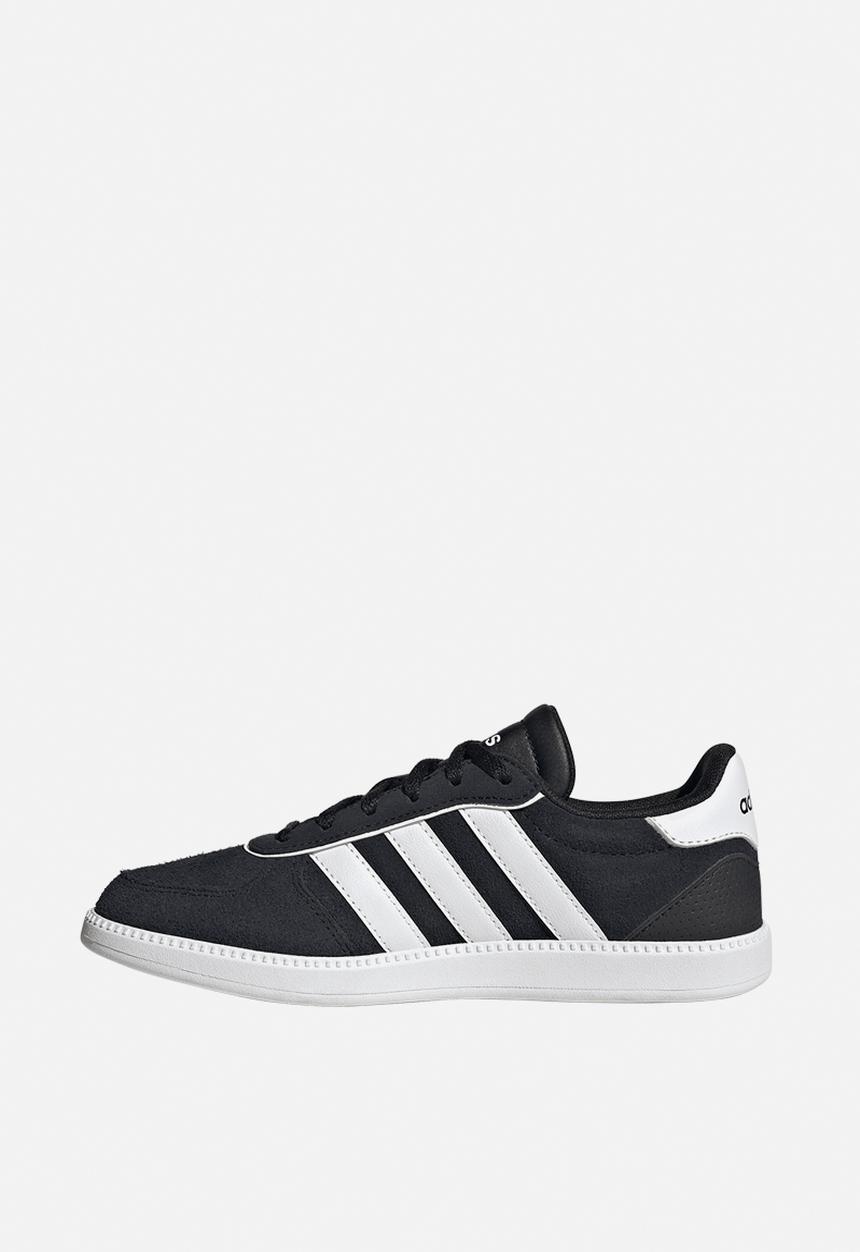 adidas Performance - Breaknet Sleek J - Core Black/Ftwr White/Core Black