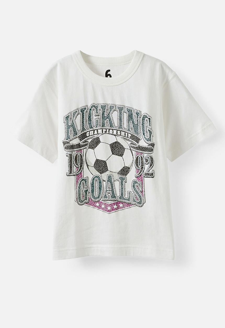 Cotton On - Essentials Graphic Short Sleeve Tee -  Dark Vanilla/Kicking Goals