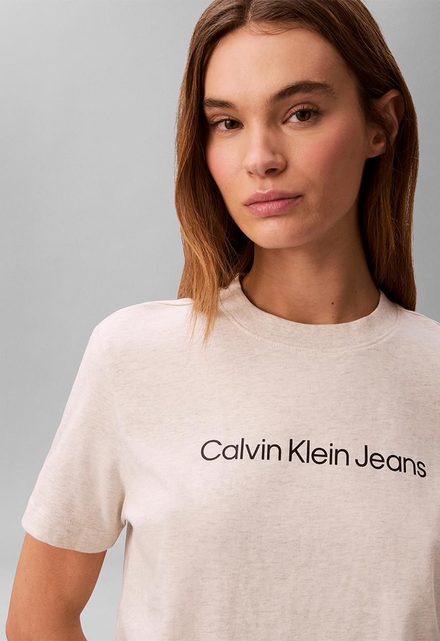 Calvin Klein - A- inst. logo classic tee short sleeve - vanilla heather