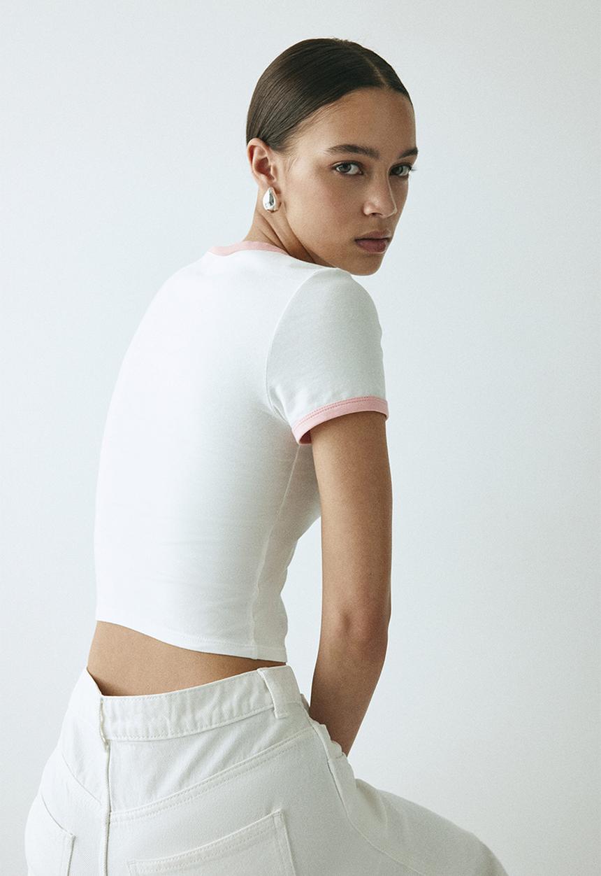 H&M - Fitted cotton t-shirt - white/hotel