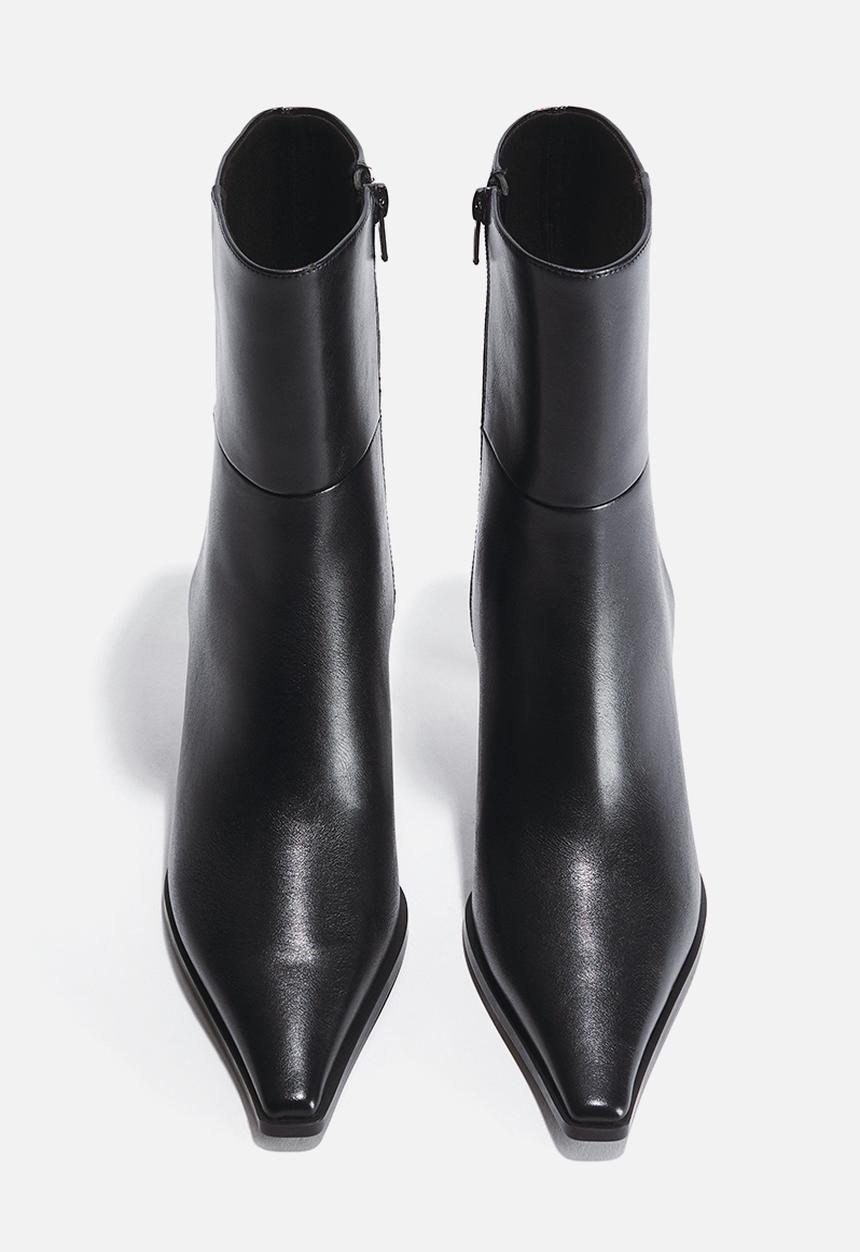 H&M - Heeled ankle boots - black