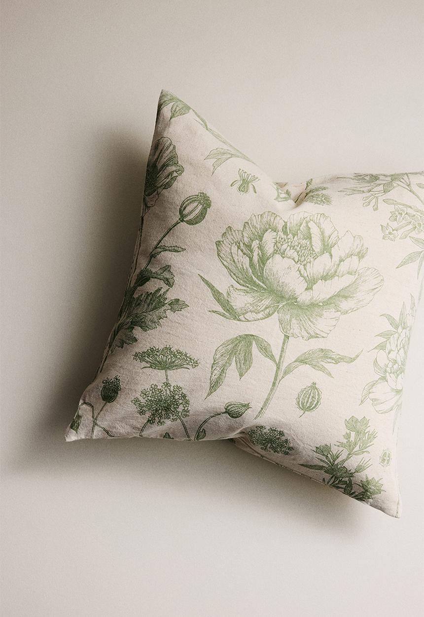 H&M - Linen-blend cushion cover - light beige/floral