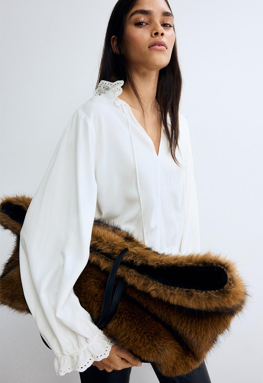 H&M - Frill-trimmed blouse - light beige