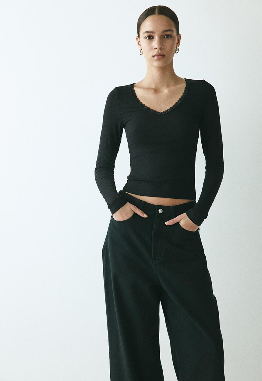 H&M - Lace-trimmed jersey top - black