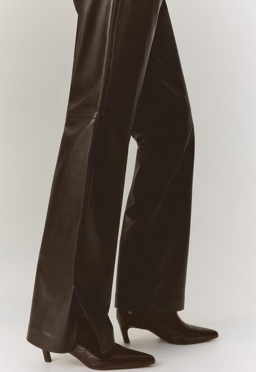 H&M - Coated bootcut trousers - dark brown