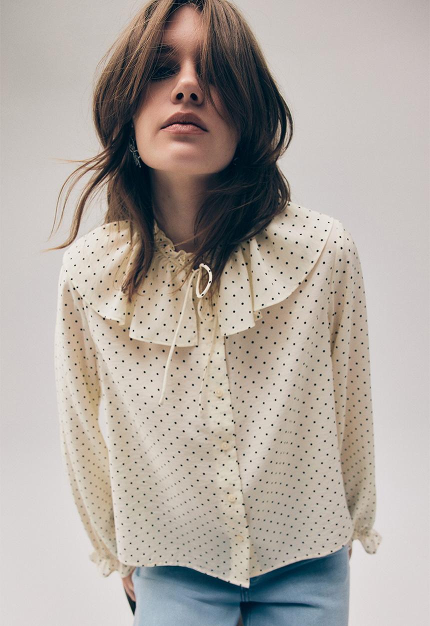 H&M - Frill-trimmed blouse - light beige/spotted