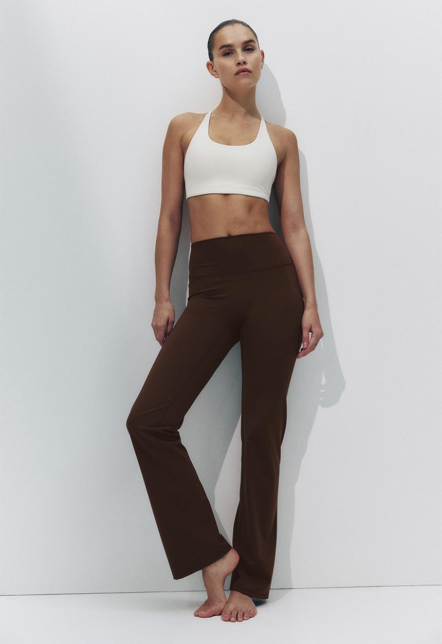 H&M - Sculptmove™ flared sports leggings - brown
