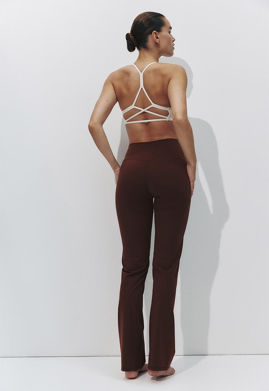 H&M - Sculptmove™ flared sports leggings - brown