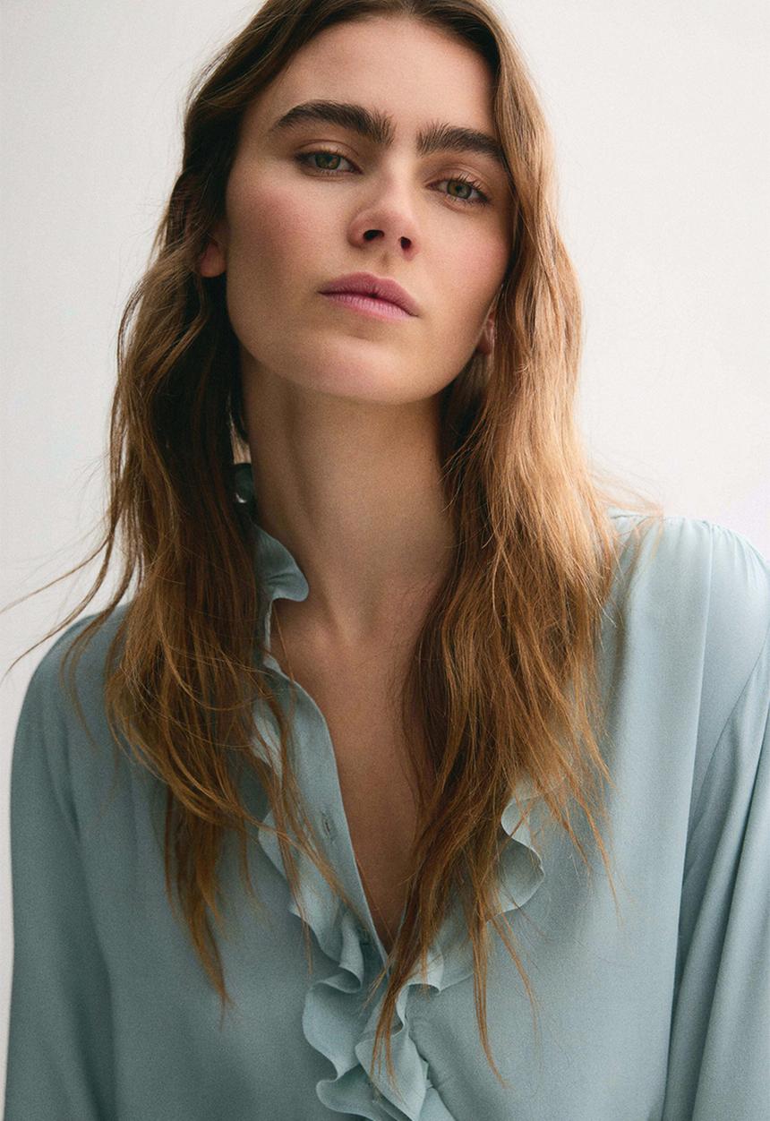 H&M - Frill-collared viscose blouse - light turquoise