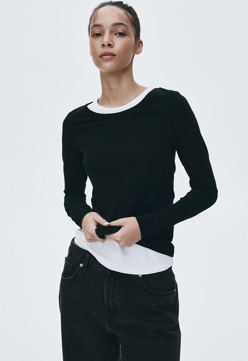 H&M - Fitted cotton top - black
