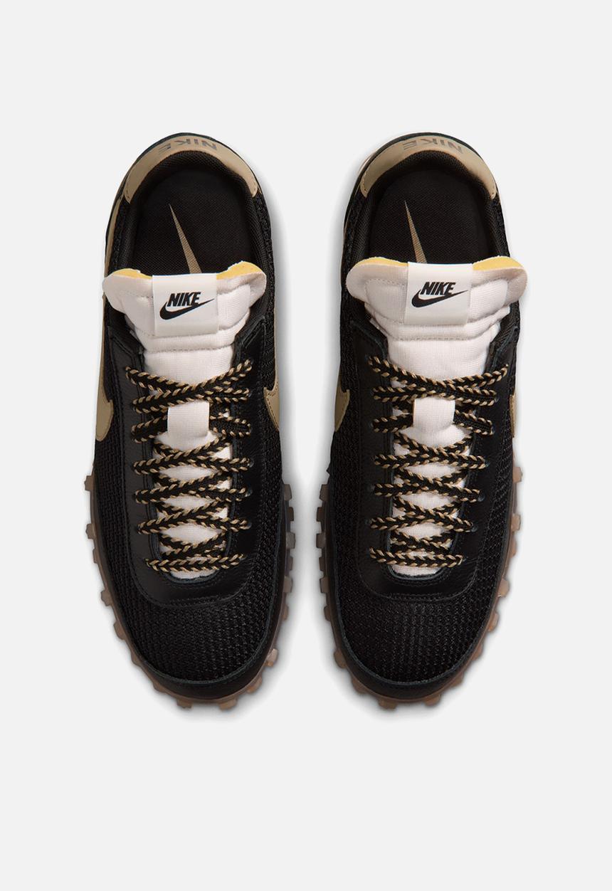 Nike - WAFFLE RACER SE