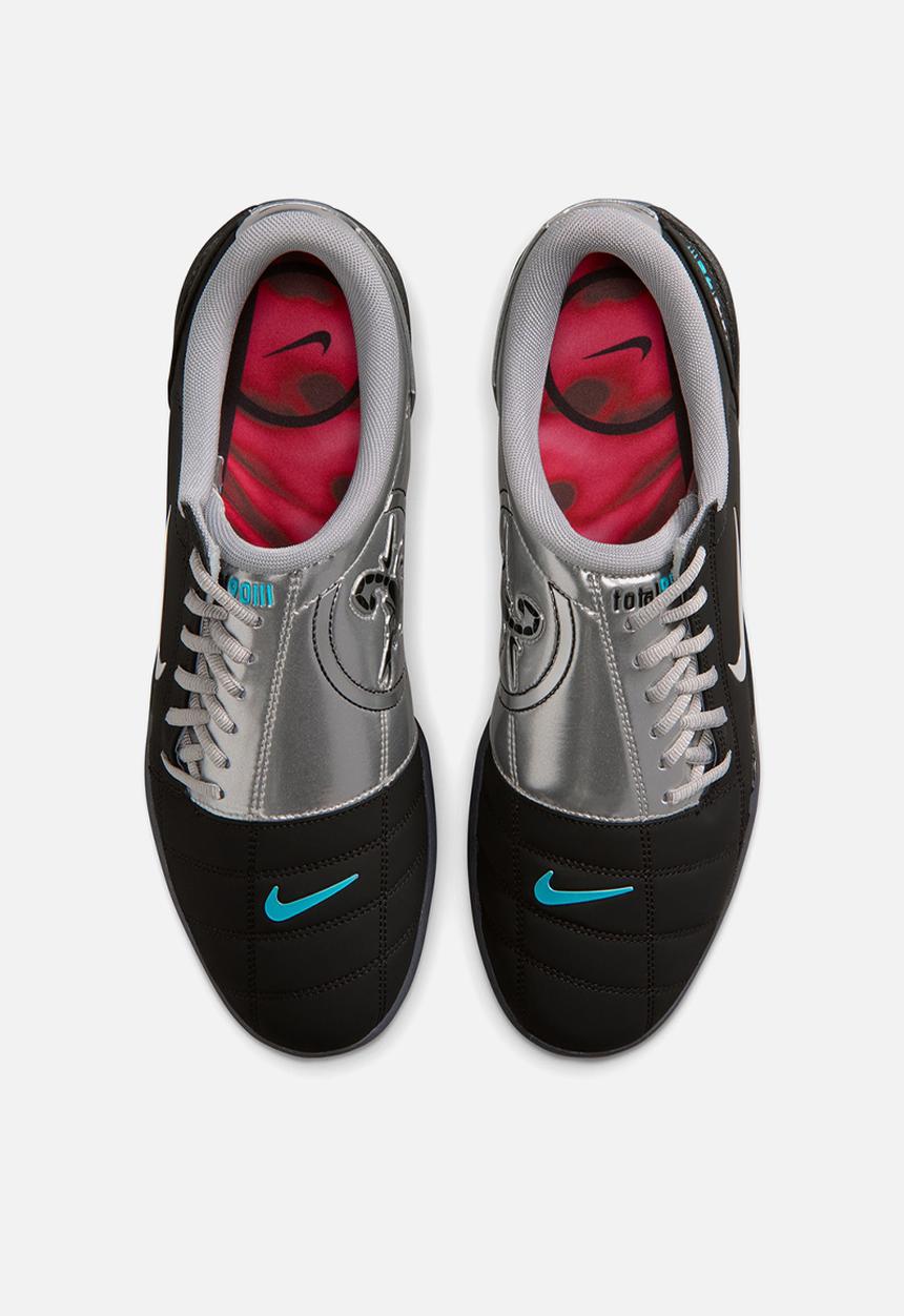 Nike - Total 90 Treble