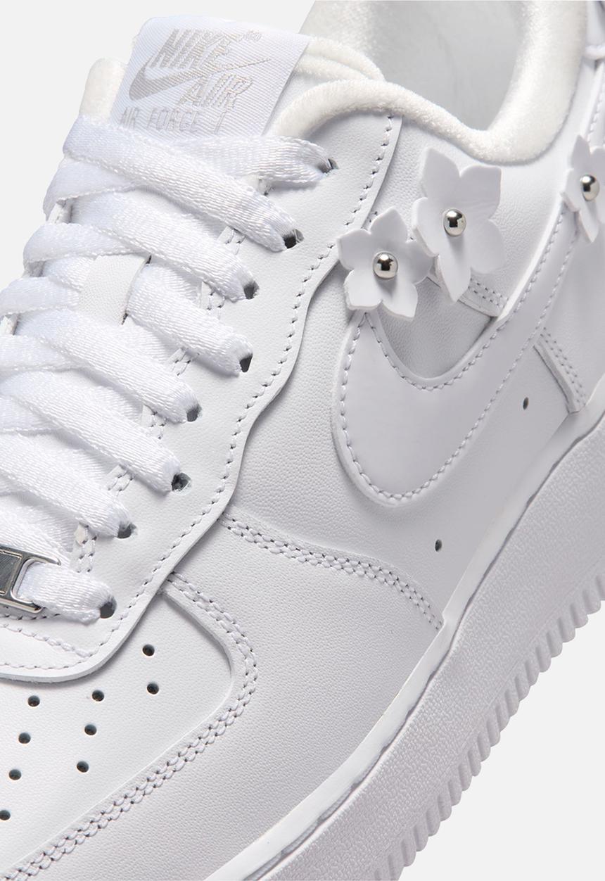 Nike - W AIR FORCE 1 '07