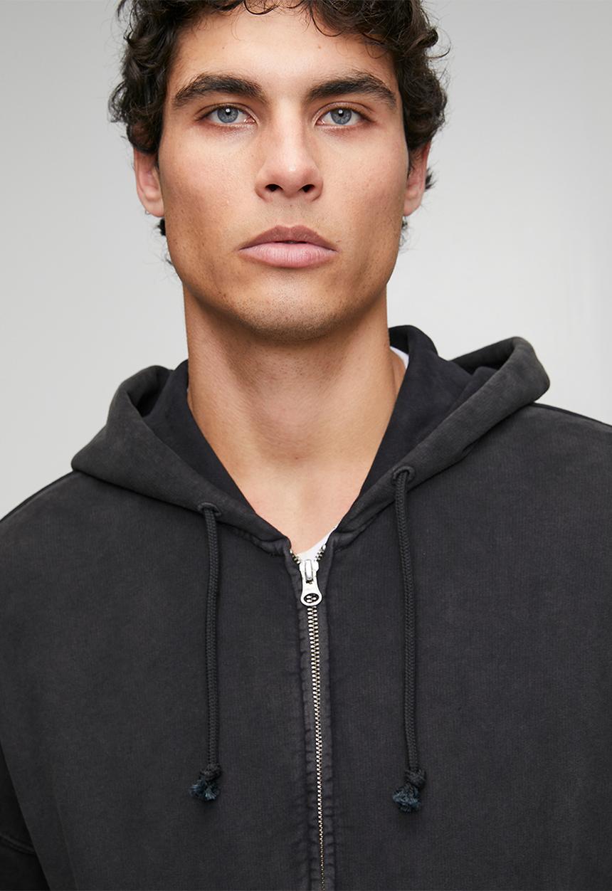 Levi’s® - Hayes Boxy Full Zip - Grunge Wash Jet Black