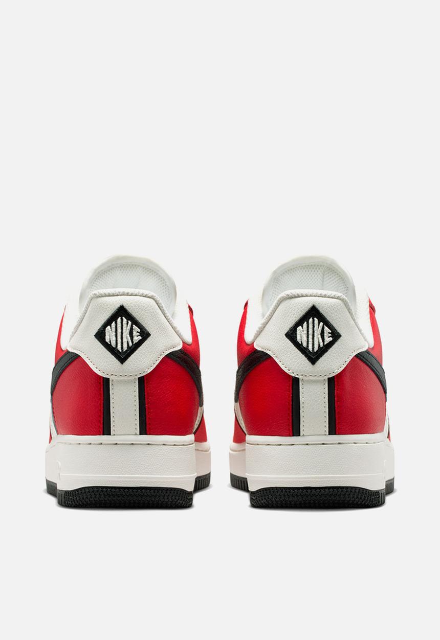 Nike - AIR FORCE 1 '07 LV8 SPORT